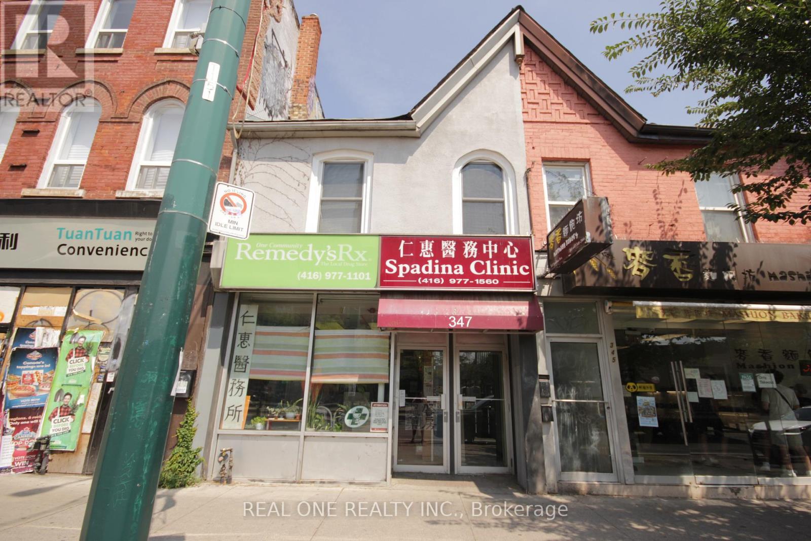 347 SPADINA AVENUE, Toronto, Ontario