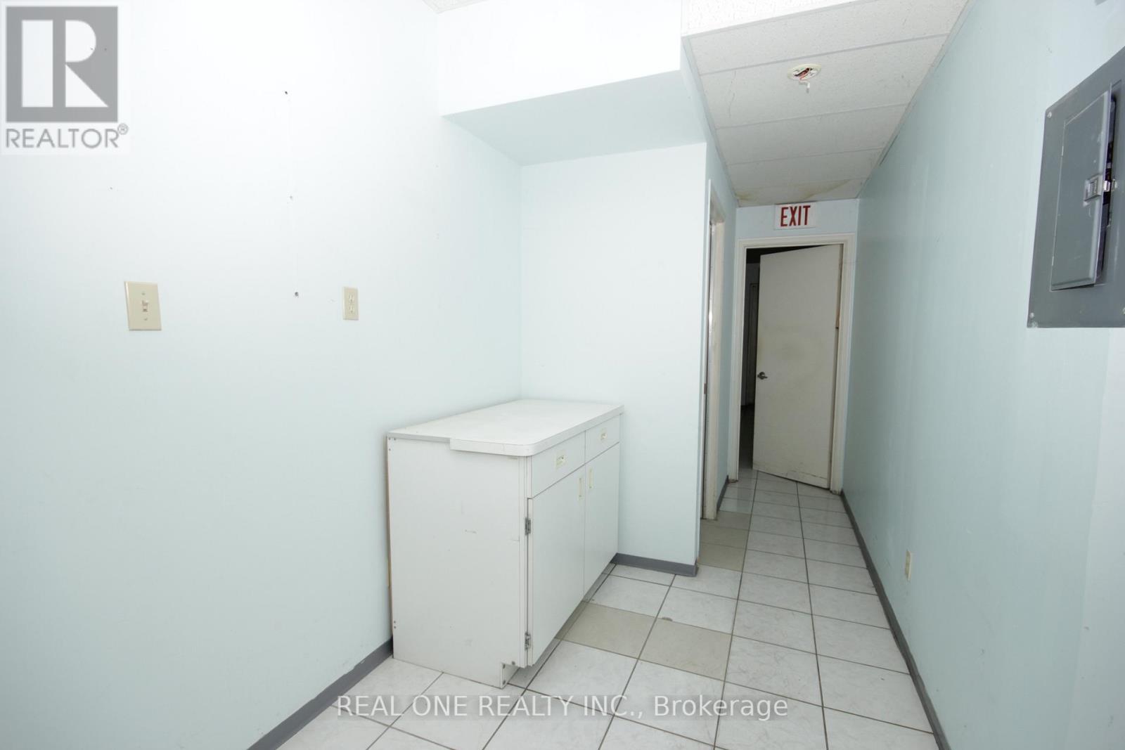 347 Spadina Avenue, Toronto, Ontario  M5T 2G3 - Photo 7 - C12722448