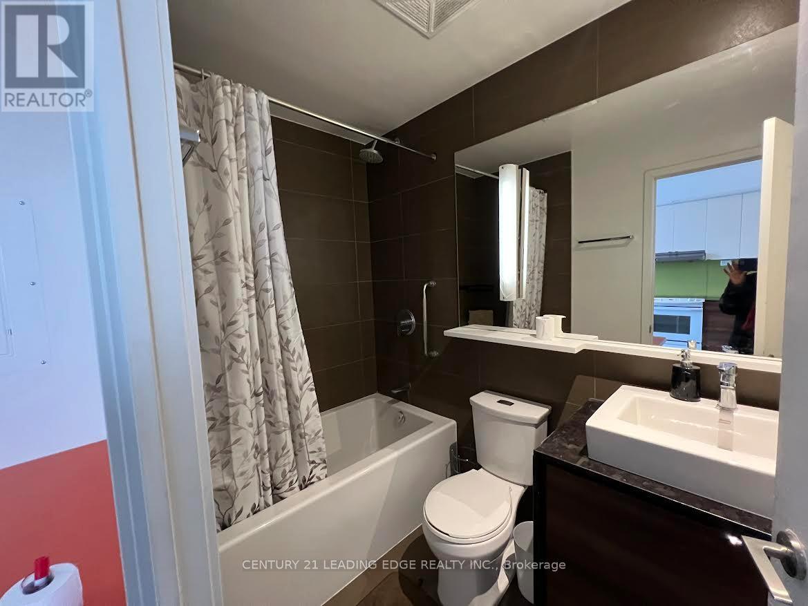 2607 - 121 Mcmahon Drive, Toronto, Ontario  M2K 0C1 - Photo 39 - C12722636