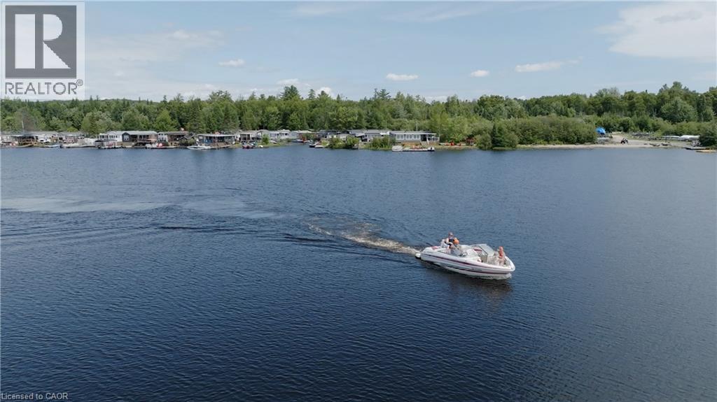 85 Hutchinson Beach Road Unit# B56, Huntsville, Ontario  P1H 1N4 - Photo 7 - 40800838