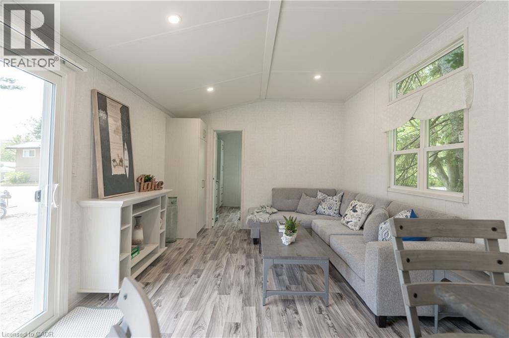 85 Hutchinson Beach Road Unit# B56, Huntsville, Ontario  P1H 1N4 - Photo 27 - 40800838