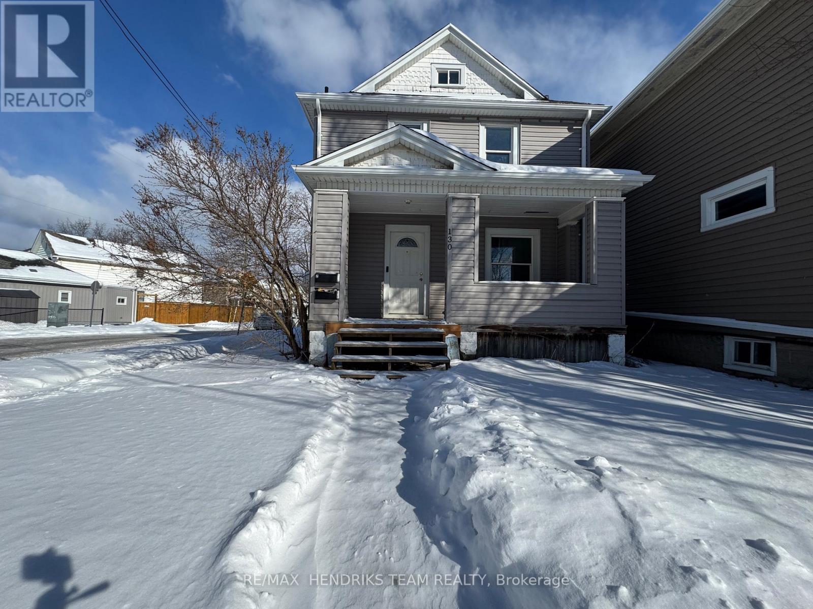 2 (UPPER) - 130 YORK STREET, St. Catharines, Ontario
