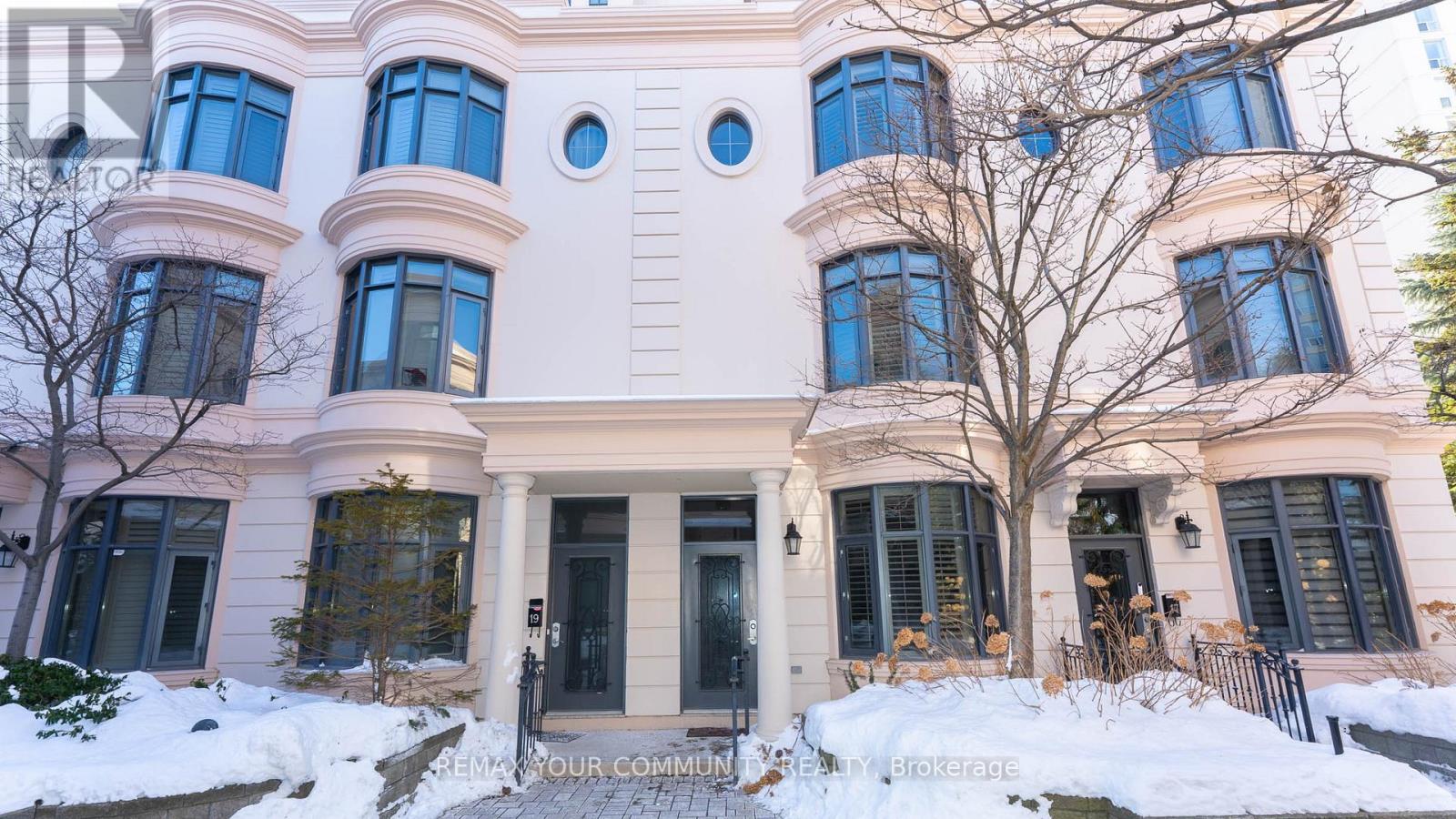 18 - 27 Elkhorn Drive, Toronto, Ontario  M2K 3E8 - Photo 4 - C12728084