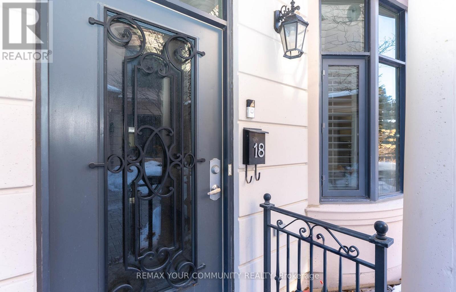 18 - 27 Elkhorn Drive, Toronto, Ontario  M2K 3E8 - Photo 6 - C12728084