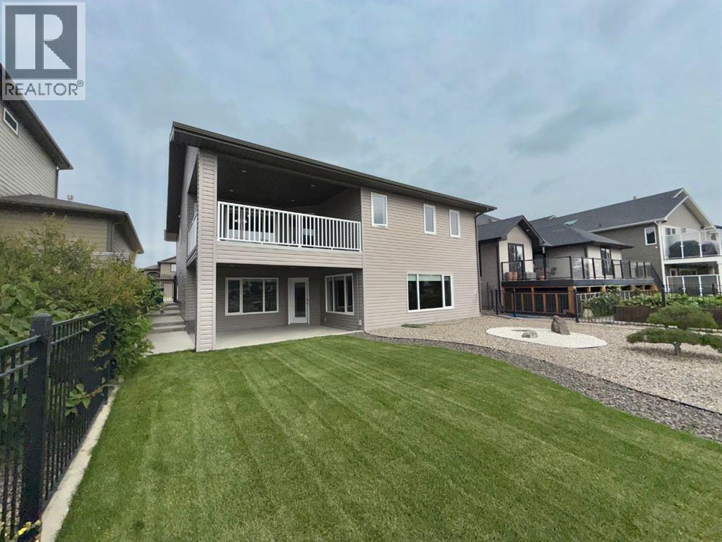 565 Edinburgh Road W, Lethbridge, Alberta T1J 4E2 - Photo 2 - A2279704