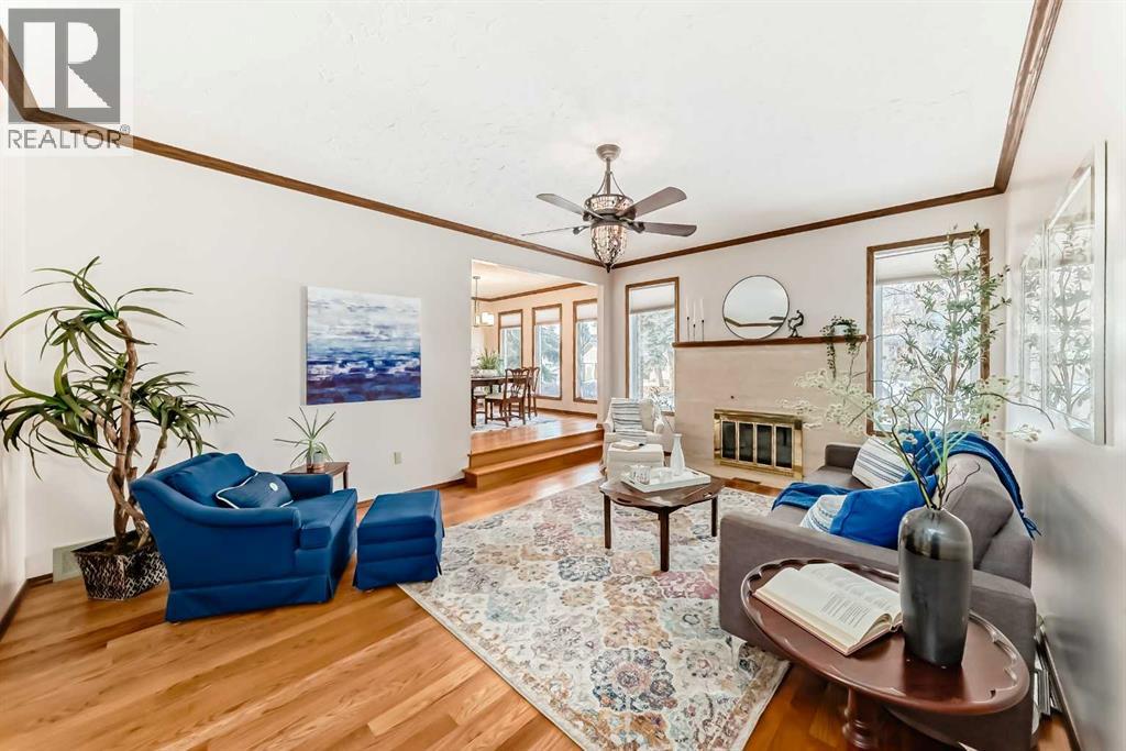 128 Dickenson Crescent, Red Deer, Alberta T4R 1Y5 - Photo 6 - A2280791