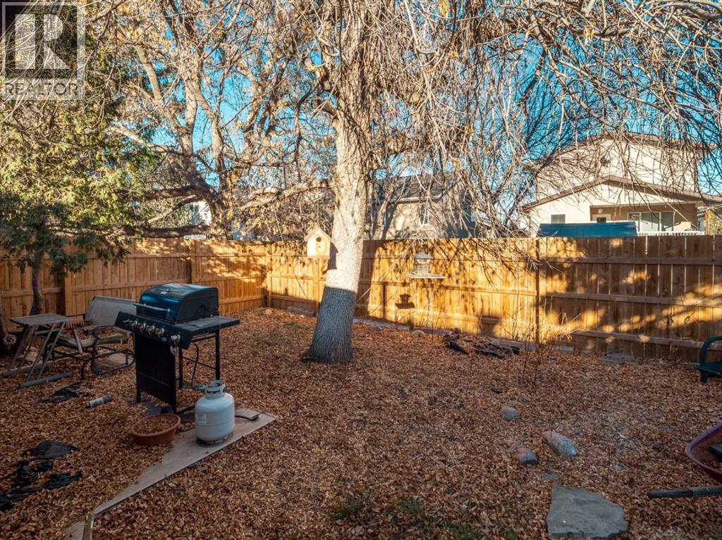 1025 St David Road N, Lethbridge, Alberta  T1H 5A5 - Photo 5 - A2272095