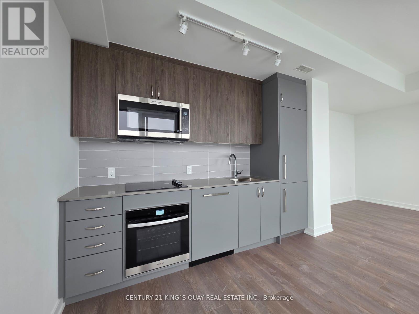 709 - 181 SHEPPARD AVENUE E, Toronto, Ontario