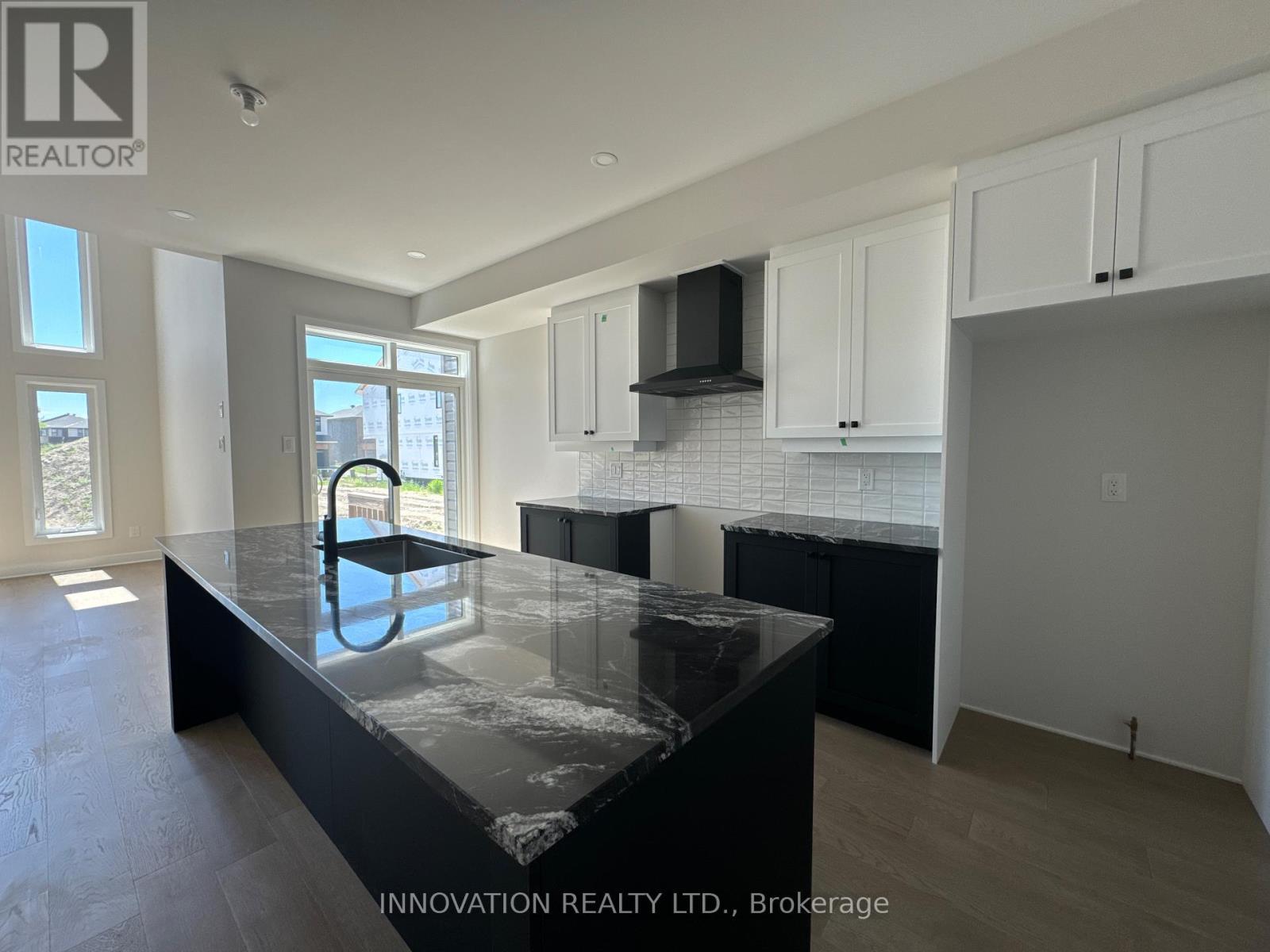 111 Bristol Crescent, North Grenville, Ontario  K0G 1J0 - Photo 3 - X12728270