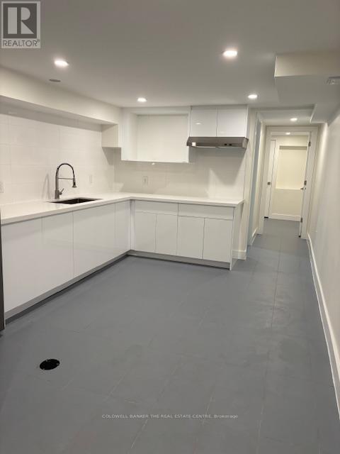 B - 8 York Street, Ajax, Ontario  L1S 1S8 - Photo 3 - E12728280