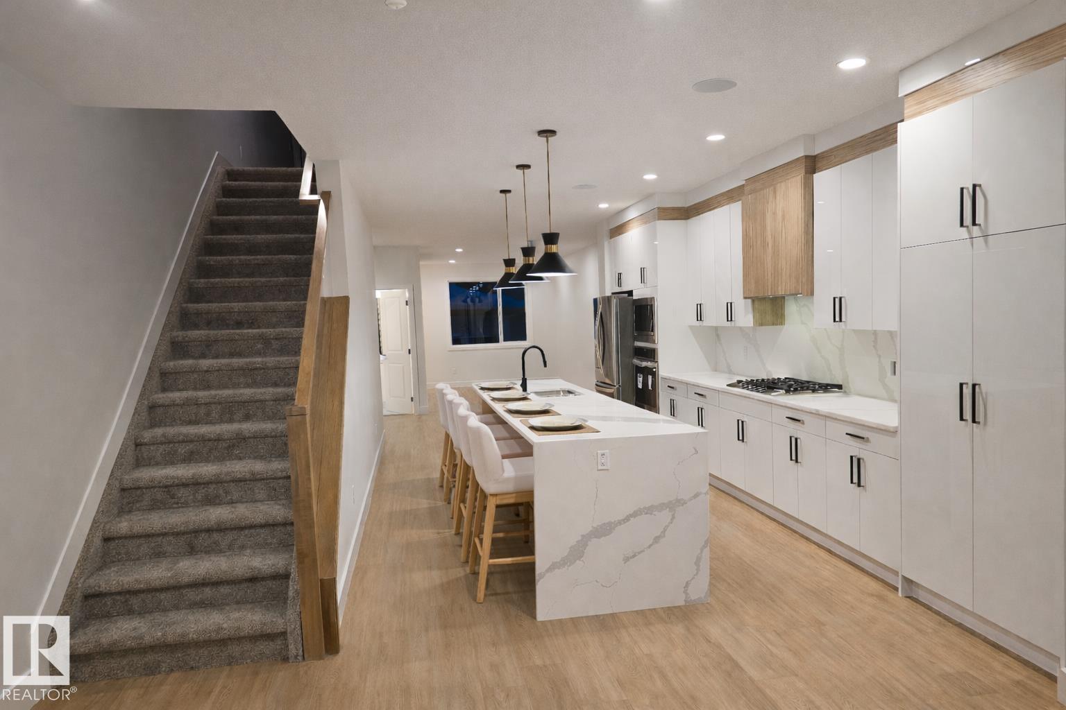 Unknown Address, ,    - Photo 4 - E4469837