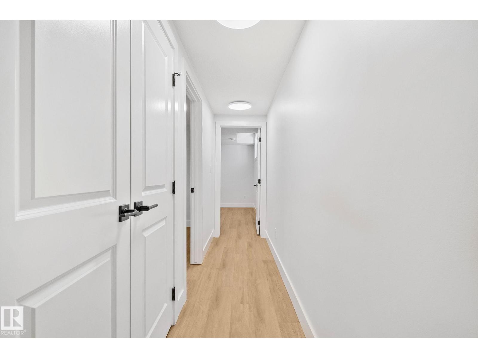 Unknown Address, ,    - Photo 35 - E4469837