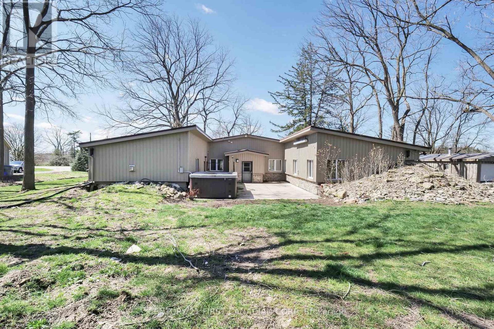 23992 Denfield Road, Middlesex Centre, Ontario  N0M 1P0 - Photo 14 - X12728304