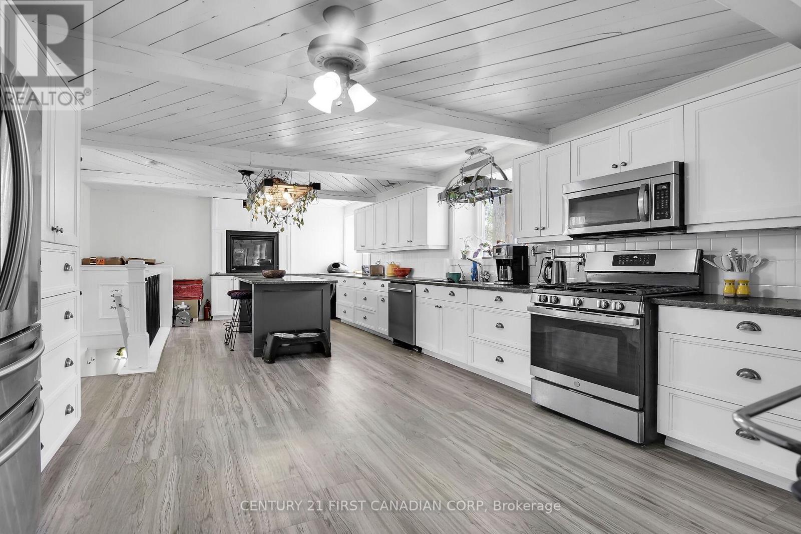 23992 Denfield Road, Middlesex Centre, Ontario  N0M 1P0 - Photo 24 - X12728304