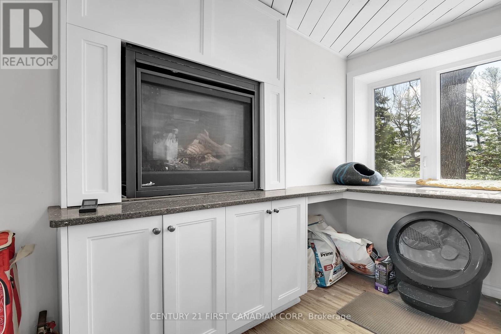 23992 Denfield Road, Middlesex Centre, Ontario  N0M 1P0 - Photo 29 - X12728304