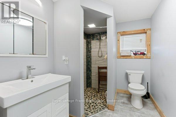 241 Bellevue Drive, Quinte West, Ontario  K8N 4Z5 - Photo 40 - X12726308