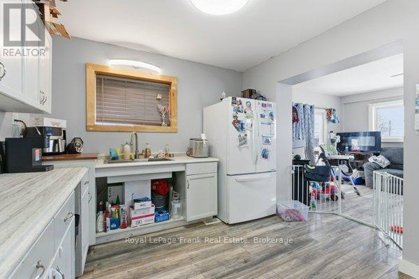 241 Bellevue Drive, Quinte West, Ontario  K8N 4Z5 - Photo 33 - X12726308