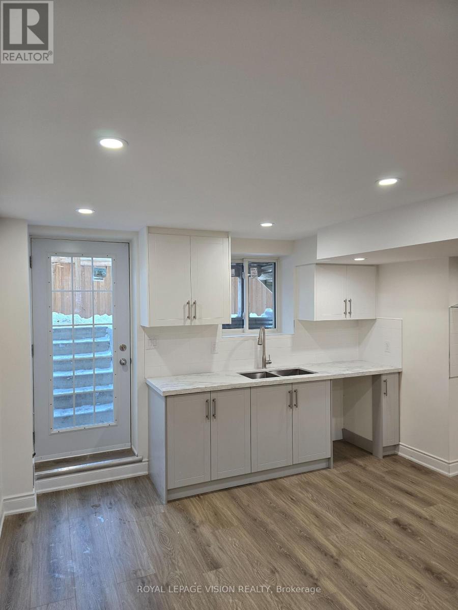 Basement - 33 Bremner Street, Whitby, Ontario  L1R 0P8 - Photo 2 - E12728290