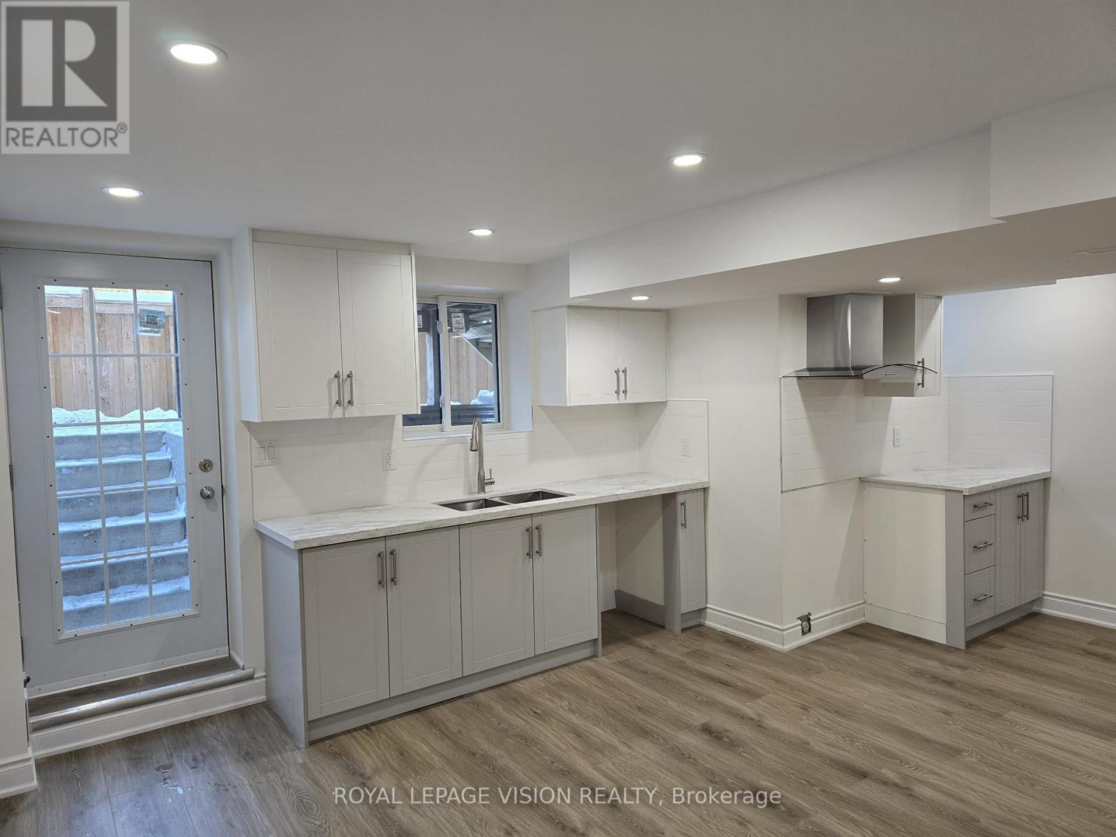 Basement - 33 Bremner Street, Whitby, Ontario  L1R 0P8 - Photo 3 - E12728290