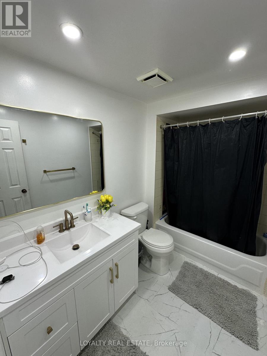 1540 Marshcourt Drive, Pickering, Ontario  L1V 6C6 - Photo 13 - E12728294