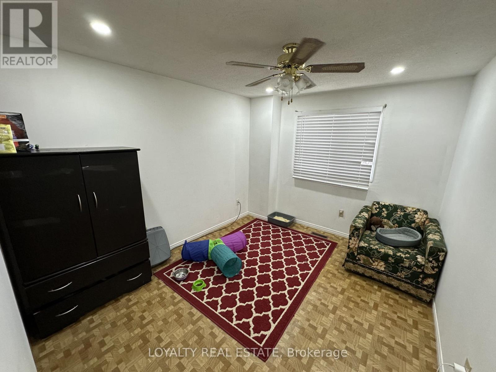 1540 Marshcourt Drive, Pickering, Ontario  L1V 6C6 - Photo 9 - E12728294