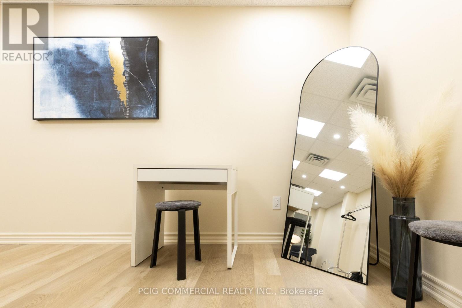 F01 - 101 Lebovic Avenue, Toronto, Ontario  M1L 0J2 - Photo 10 - E12728296