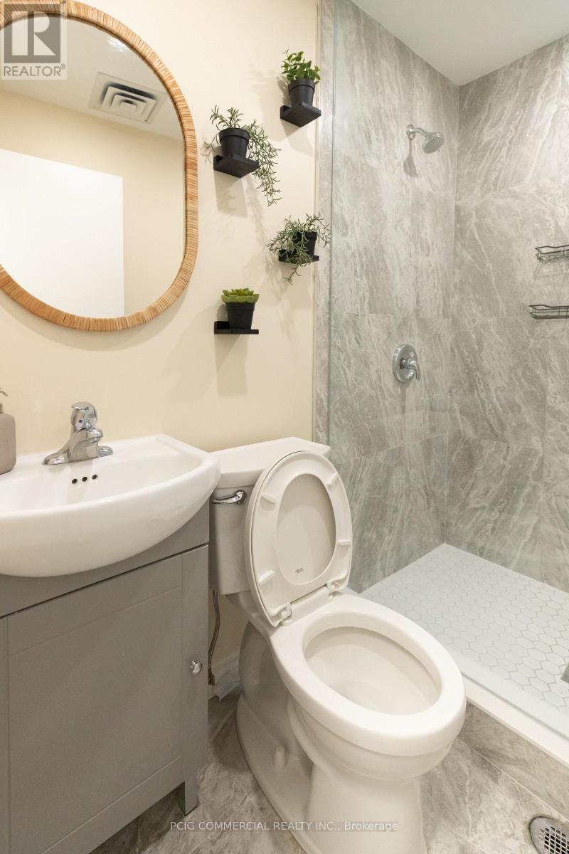 F01 - 101 Lebovic Avenue, Toronto, Ontario  M1L 0J2 - Photo 17 - E12728296