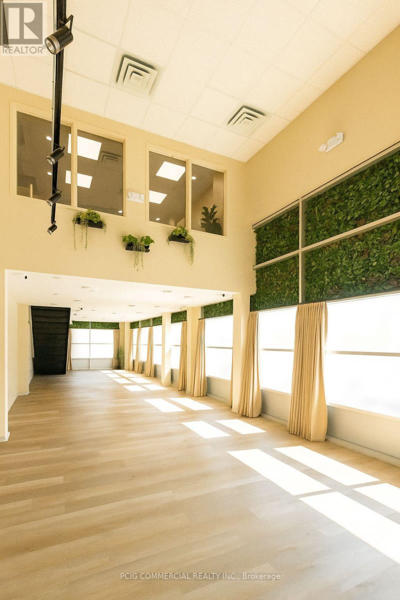 F01 - 101 Lebovic Avenue, Toronto, Ontario  M1L 0J2 - Photo 2 - E12728296