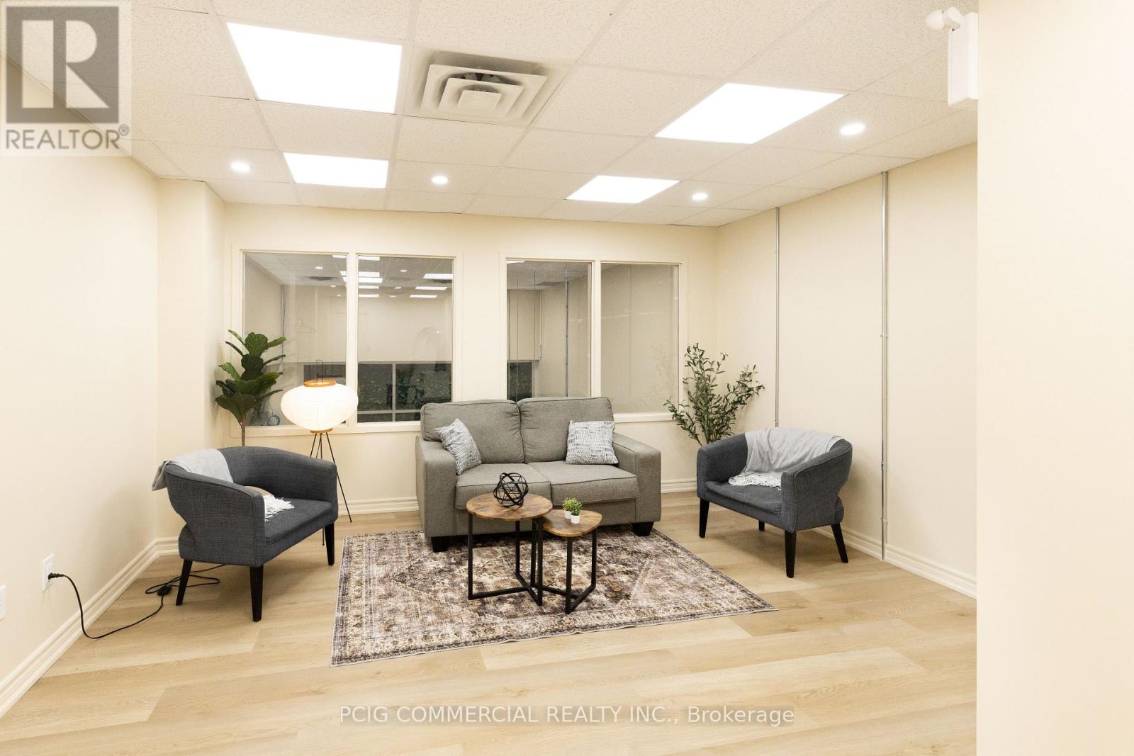 F01 - 101 Lebovic Avenue, Toronto, Ontario  M1L 0J2 - Photo 8 - E12728296