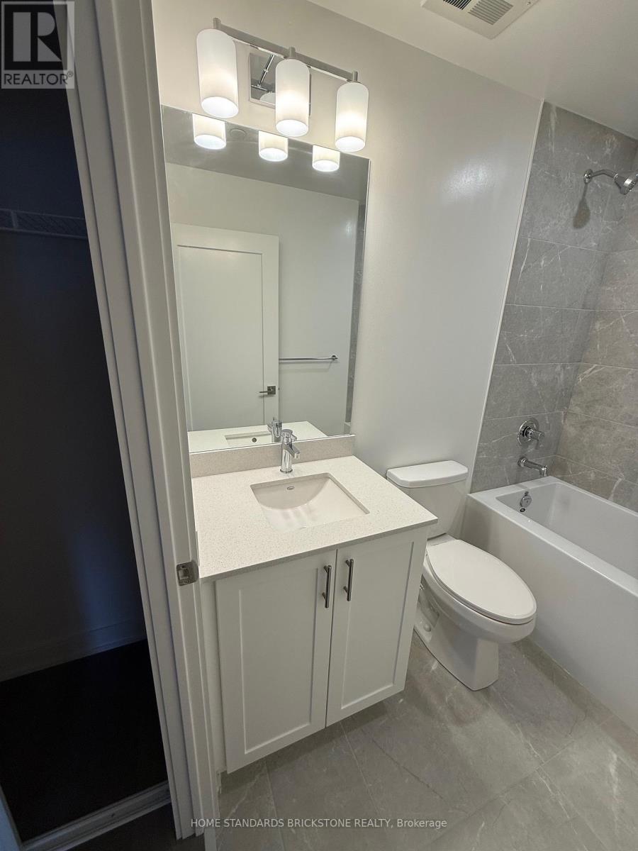 B1404-715 Davis Drive, Newmarket, Ontario  L3Y 0J2 - Photo 12 - N12728298