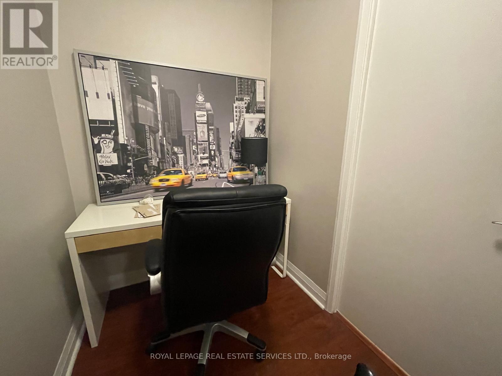 1606 - 220 Victoria Street, Toronto, Ontario  M5B 2R6 - Photo 22 - C12607354