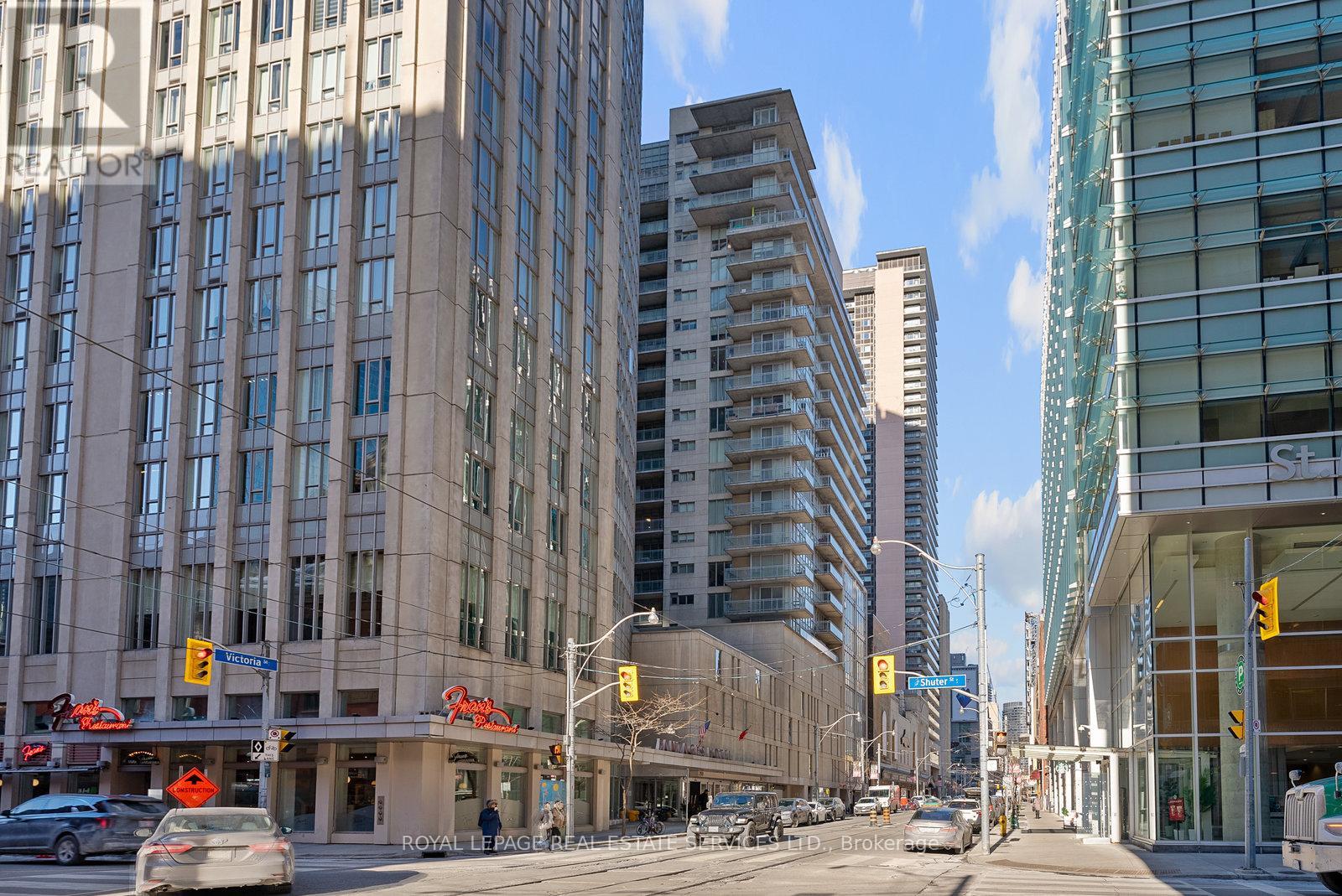 1606 - 220 Victoria Street, Toronto, Ontario  M5B 2R6 - Photo 24 - C12607354