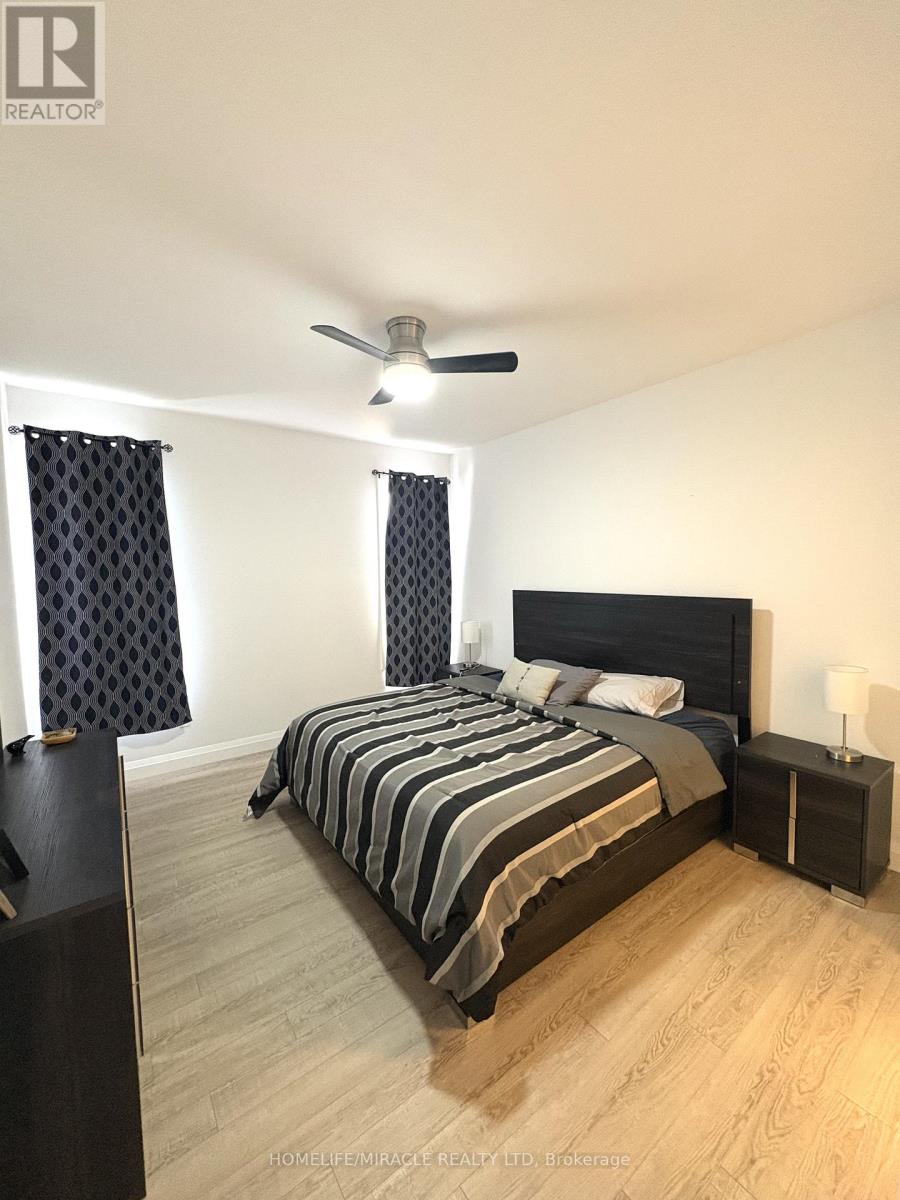 10 Martin Street, Tillsonburg, Ontario  N4G 0K8 - Photo 9 - X12728288