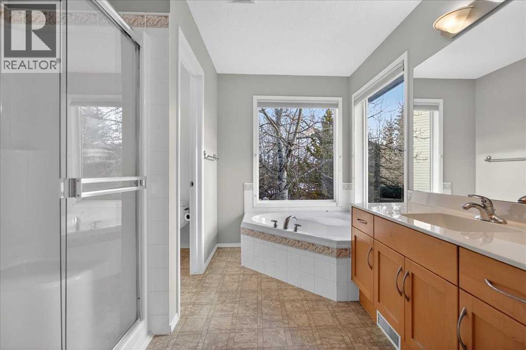 157 Wentworth Park Sw, Calgary, Alberta  T3H 5B3 - Photo 33 - A2280692