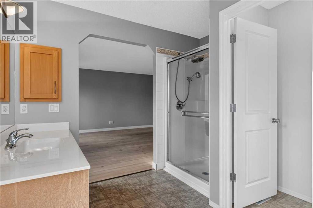 157 Wentworth Park Sw, Calgary, Alberta  T3H 5B3 - Photo 34 - A2280692