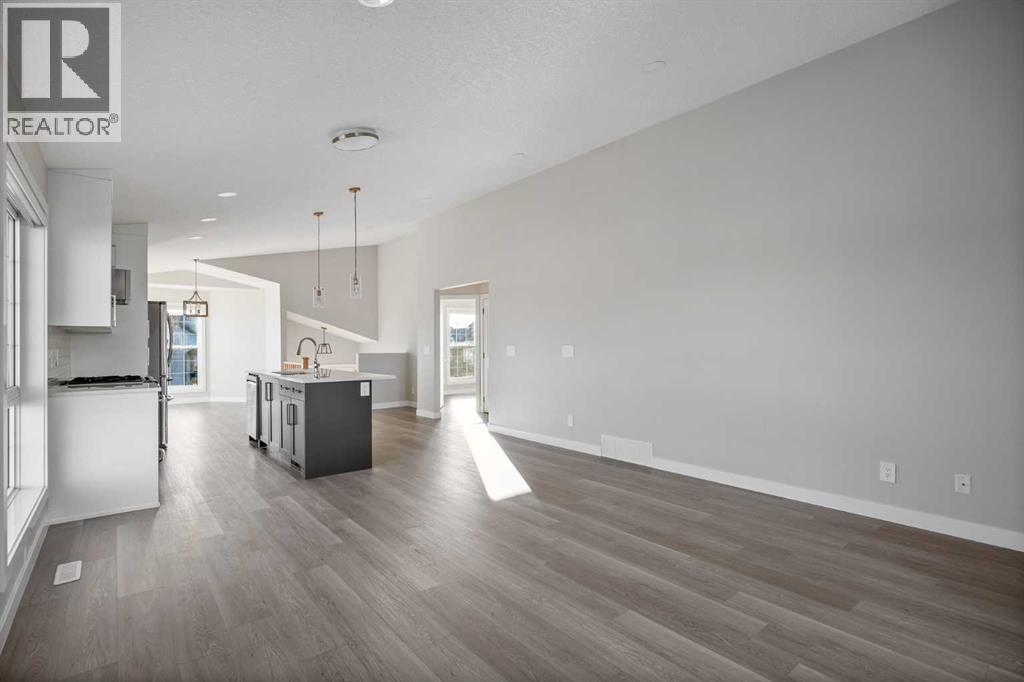 57 Luxstone Crescent Sw, Airdrie, Alberta  T4B 2W7 - Photo 16 - A2281014