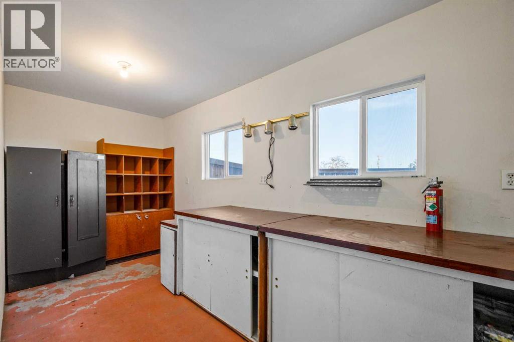 57 Luxstone Crescent Sw, Airdrie, Alberta  T4B 2W7 - Photo 37 - A2281014