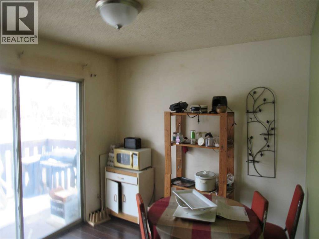 18, 420 Center Street  N, Sundre, Alberta  T0M 1X0 - Photo 5 - A2219706