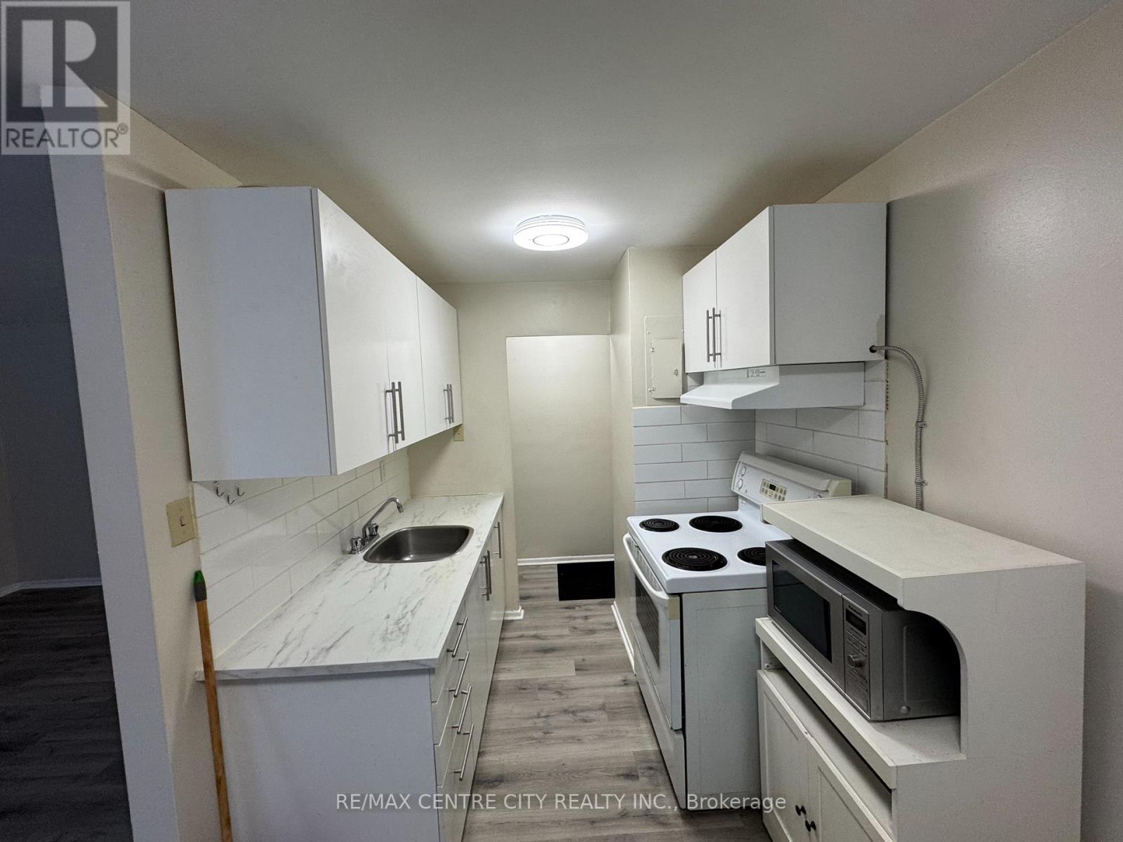 108 - 1825 Whitney Street, London East, Ontario  N5W 2W3 - Photo 2 - X12728316