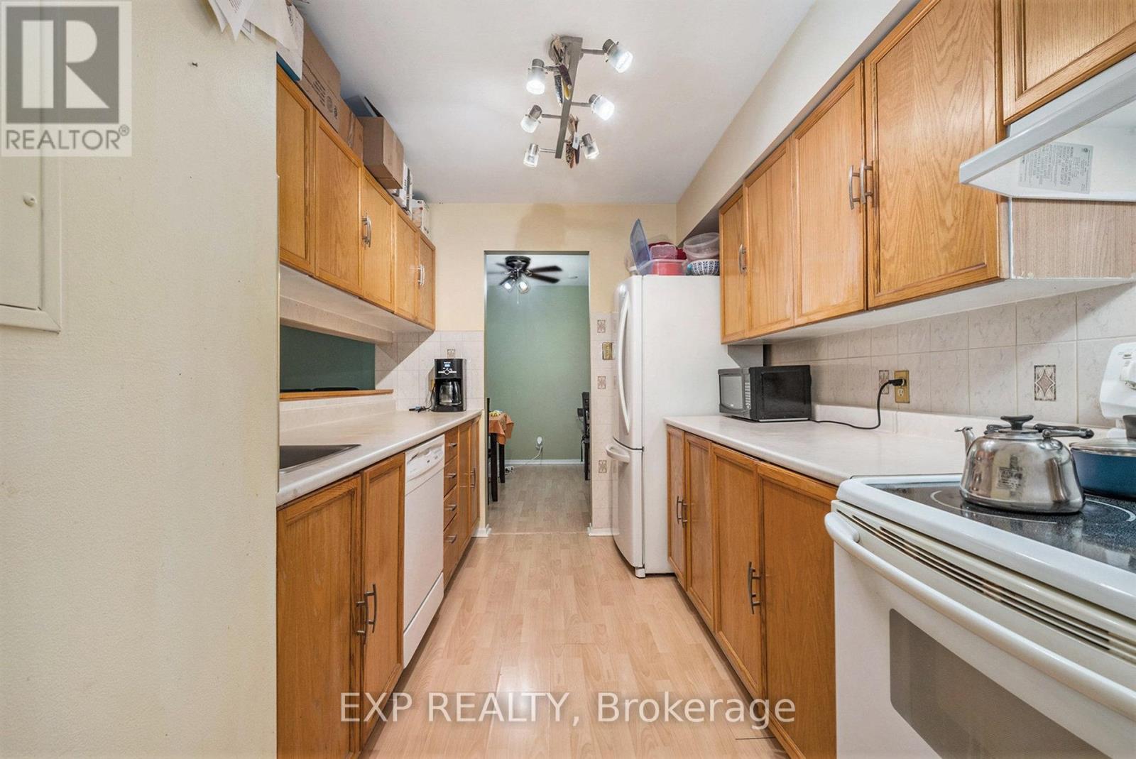 309 - 316 Savard Avenue, Ottawa, Ontario  K1L 7S2 - Photo 8 - X12728314