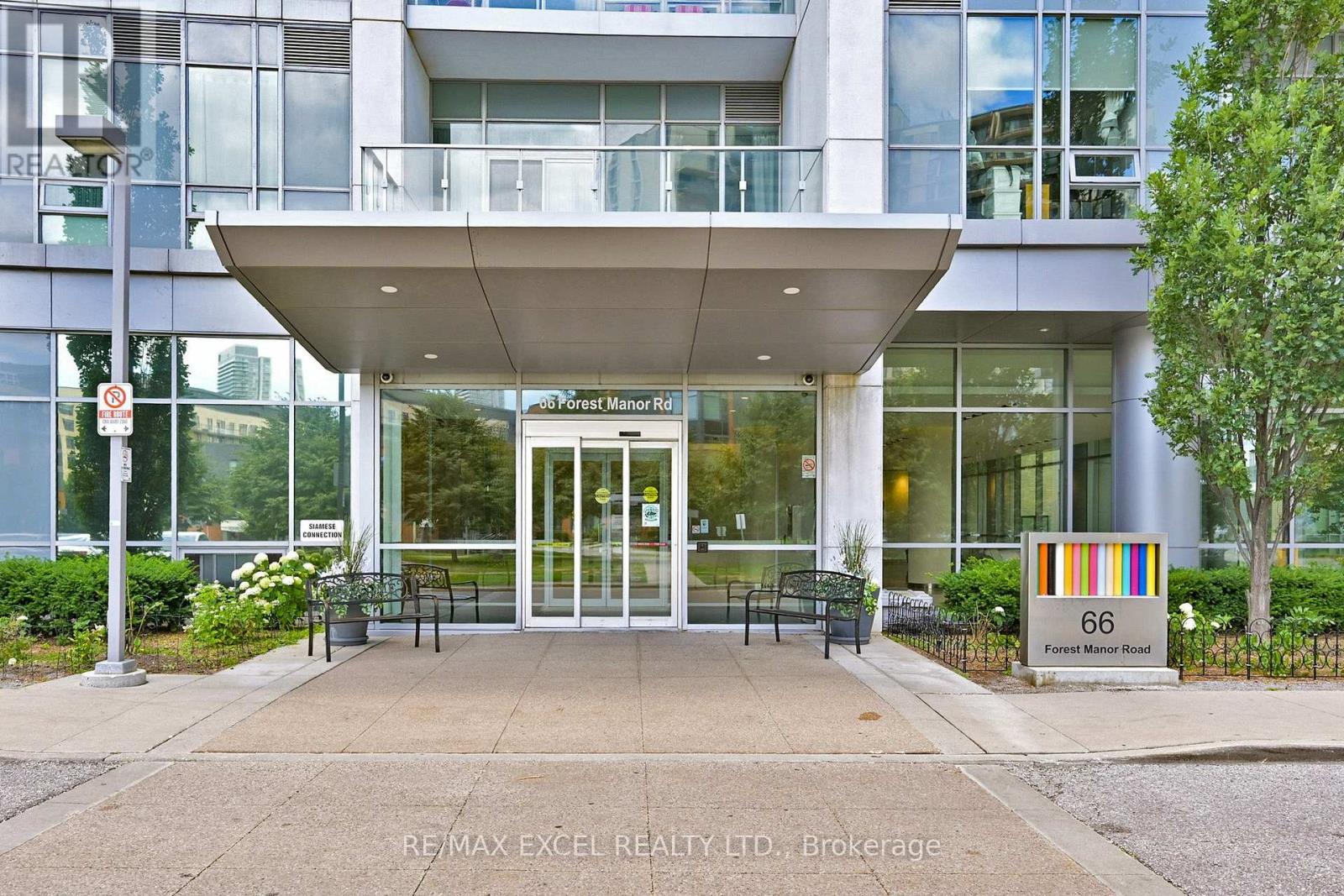 1402 - 66 Forest Manor Road, Toronto, Ontario  M2J 0B7 - Photo 2 - C12728320