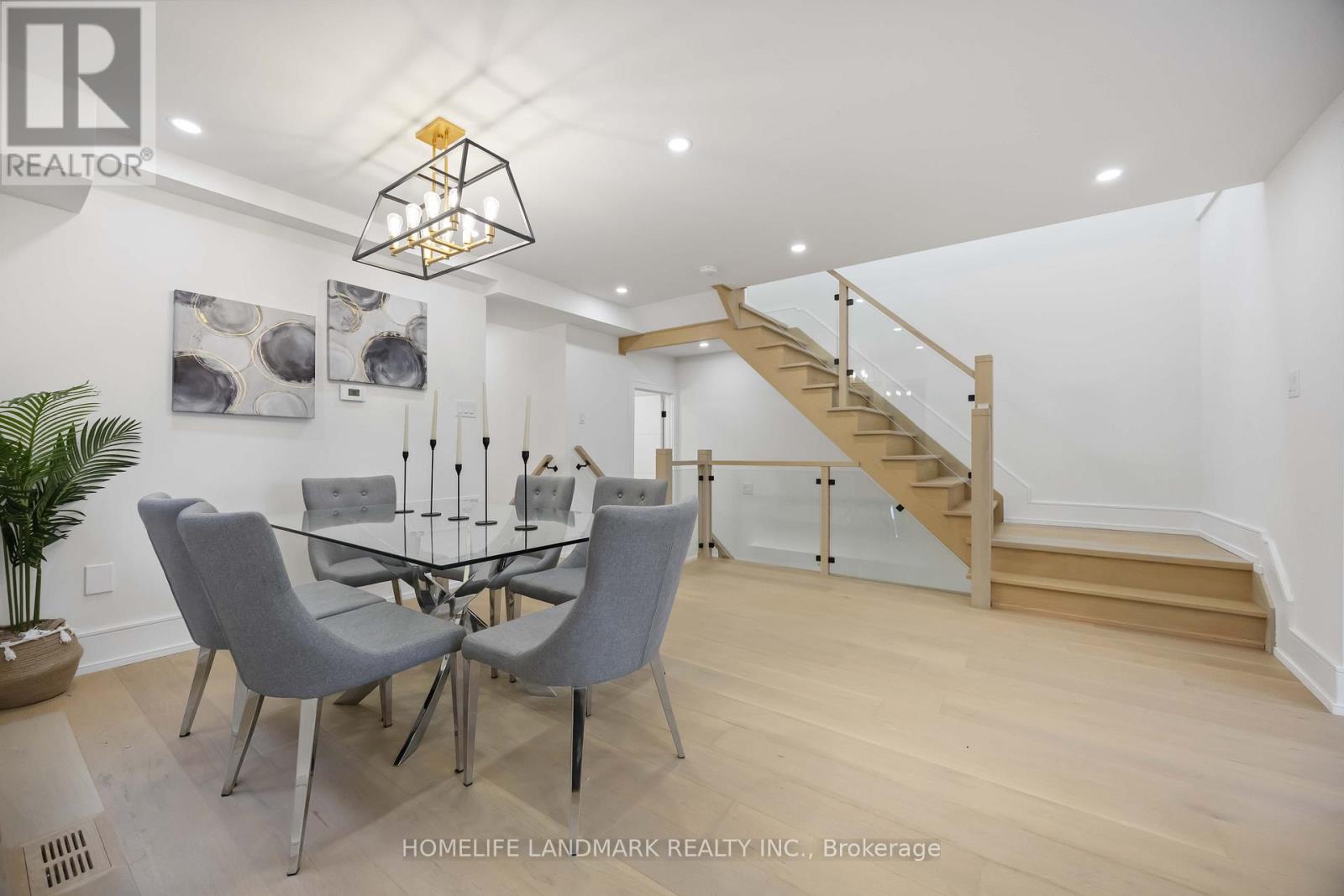 70 Granger Avenue, Toronto, Ontario  M1K 3L3 - Photo 5 - E12722032