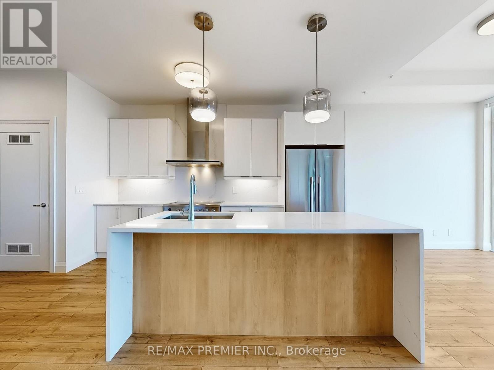 2003 - 500 Brock Avenue, Burlington, Ontario  L7S 1N1 - Photo 11 - W12727752