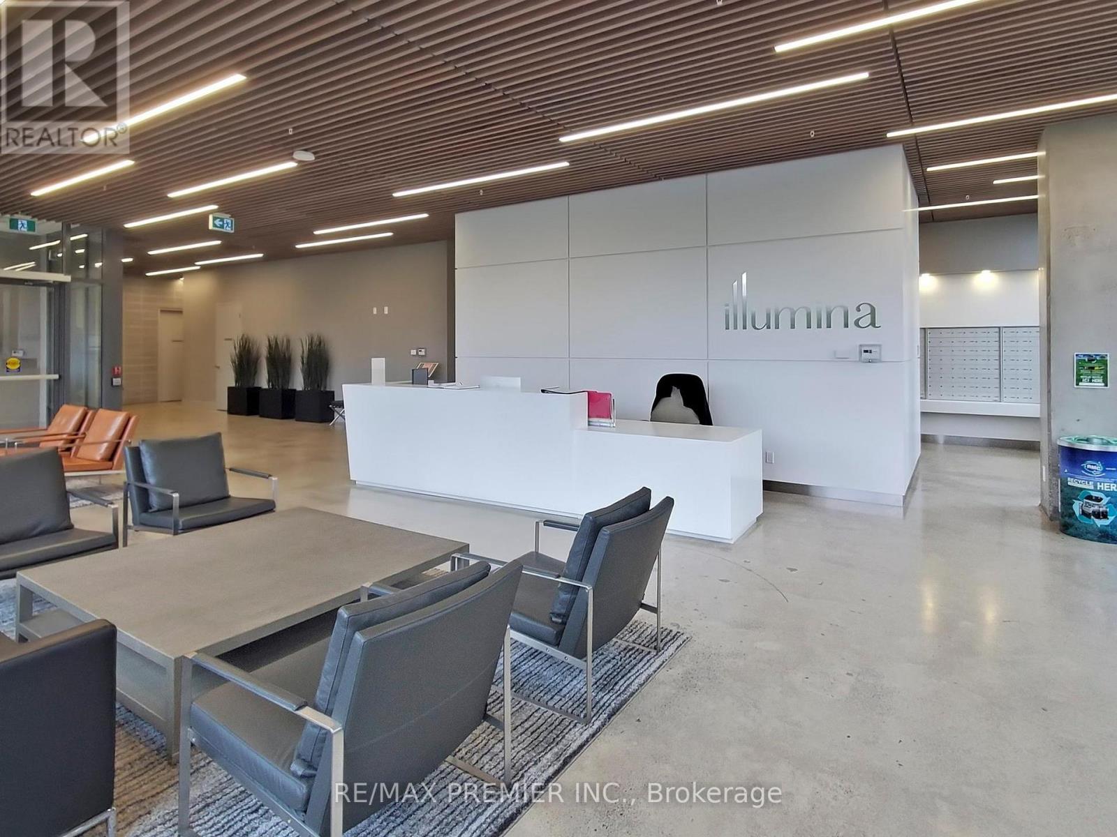 2003 - 500 Brock Avenue, Burlington, Ontario  L7S 1N1 - Photo 3 - W12727752