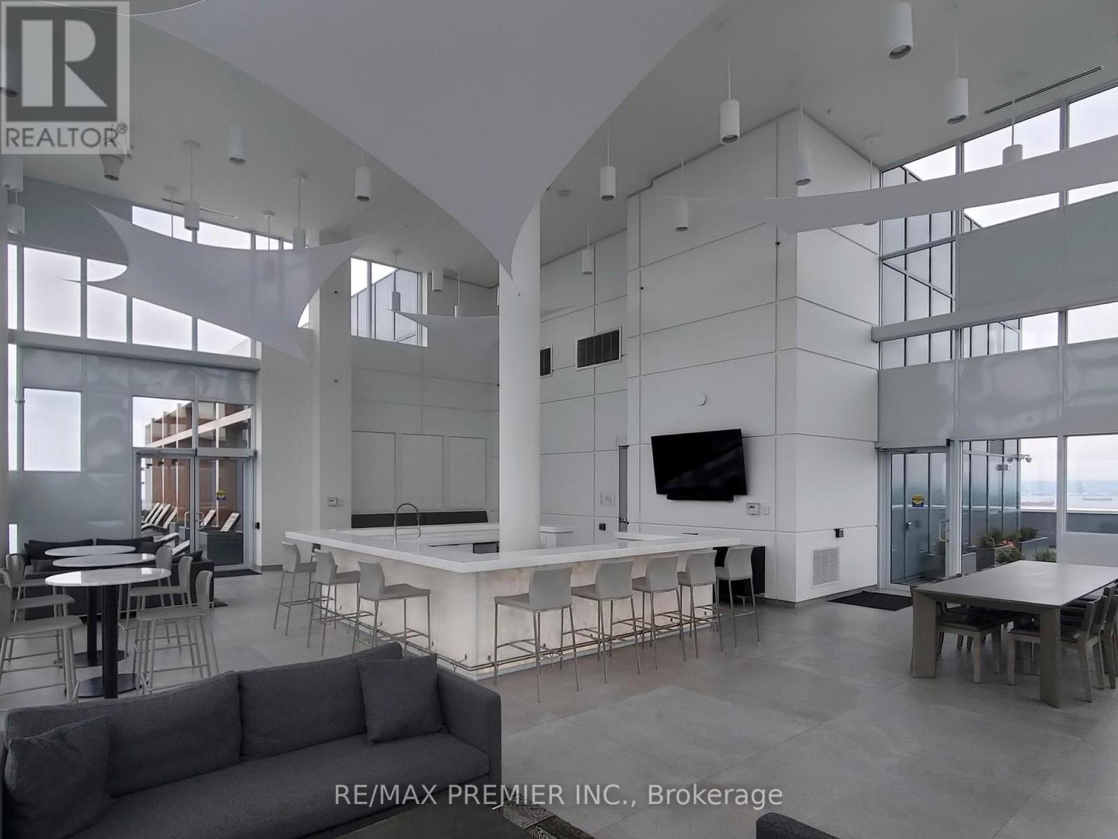 2003 - 500 Brock Avenue, Burlington, Ontario  L7S 1N1 - Photo 31 - W12727752