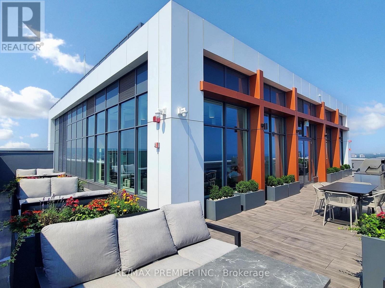 2003 - 500 Brock Avenue, Burlington, Ontario  L7S 1N1 - Photo 33 - W12727752