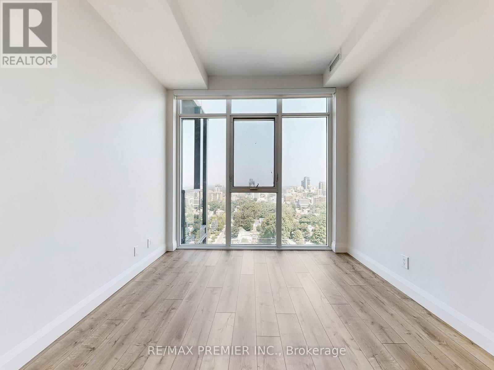 2003 - 500 Brock Avenue, Burlington, Ontario  L7S 1N1 - Photo 9 - W12727752