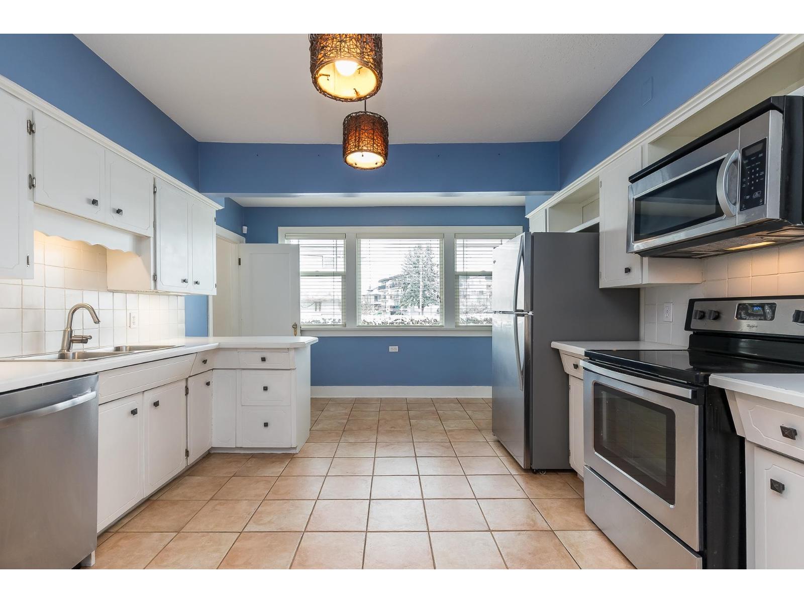 46085 First Avenue, Chilliwack Downtown, Chilliwack, British Columbia  V2P 1W2 - Photo 15 - R3032625