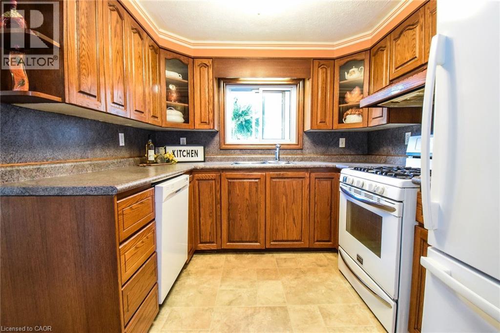 802 John Street, Dunnville, Ontario  N1A 2R6 - Photo 13 - 40771792