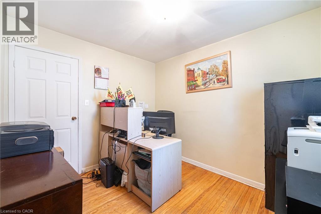 111 Mountainview Road S, Georgetown, Ontario  L7G 4K2 - Photo 19 - 40793805